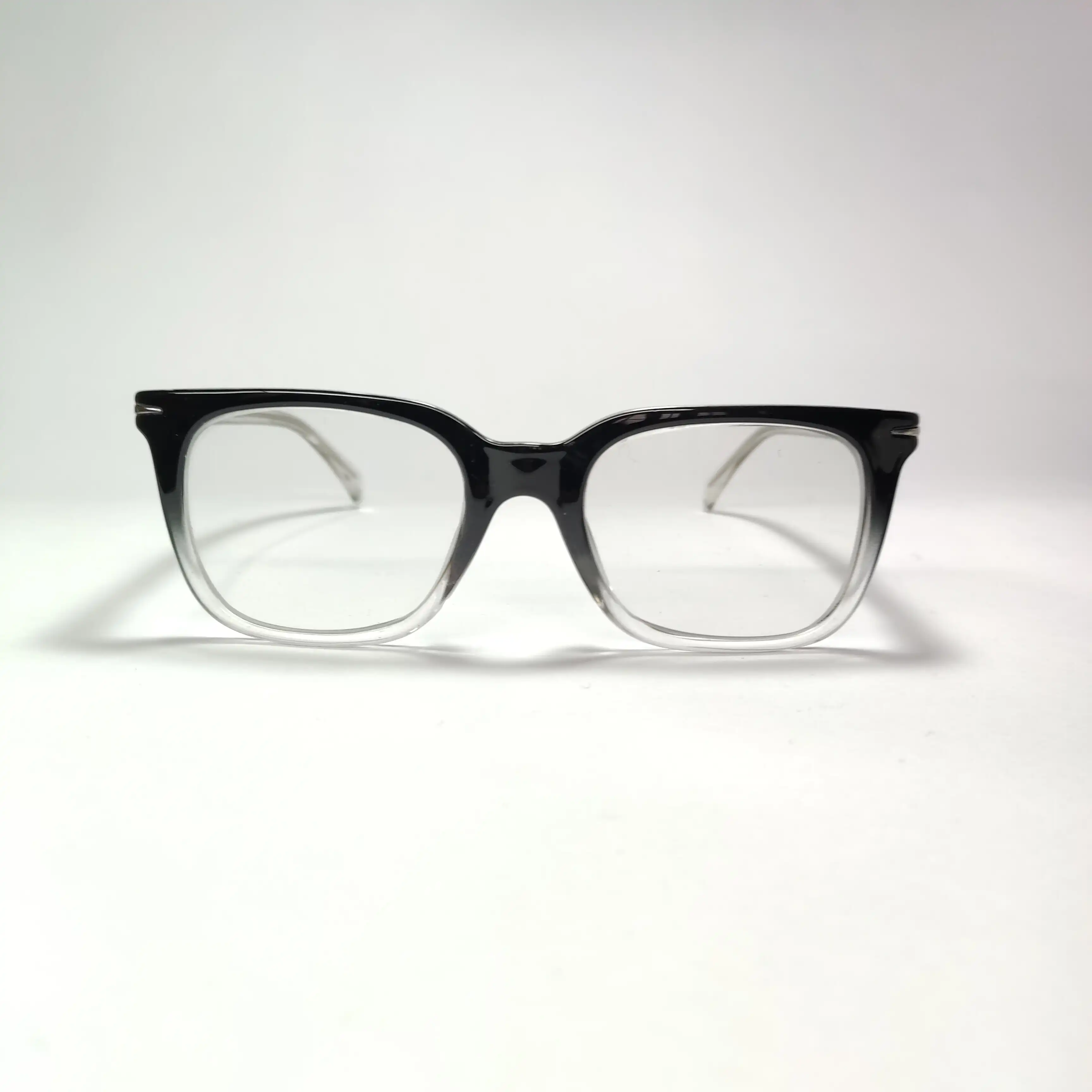 Shiny Black Eyewear For Men & Women GE202406