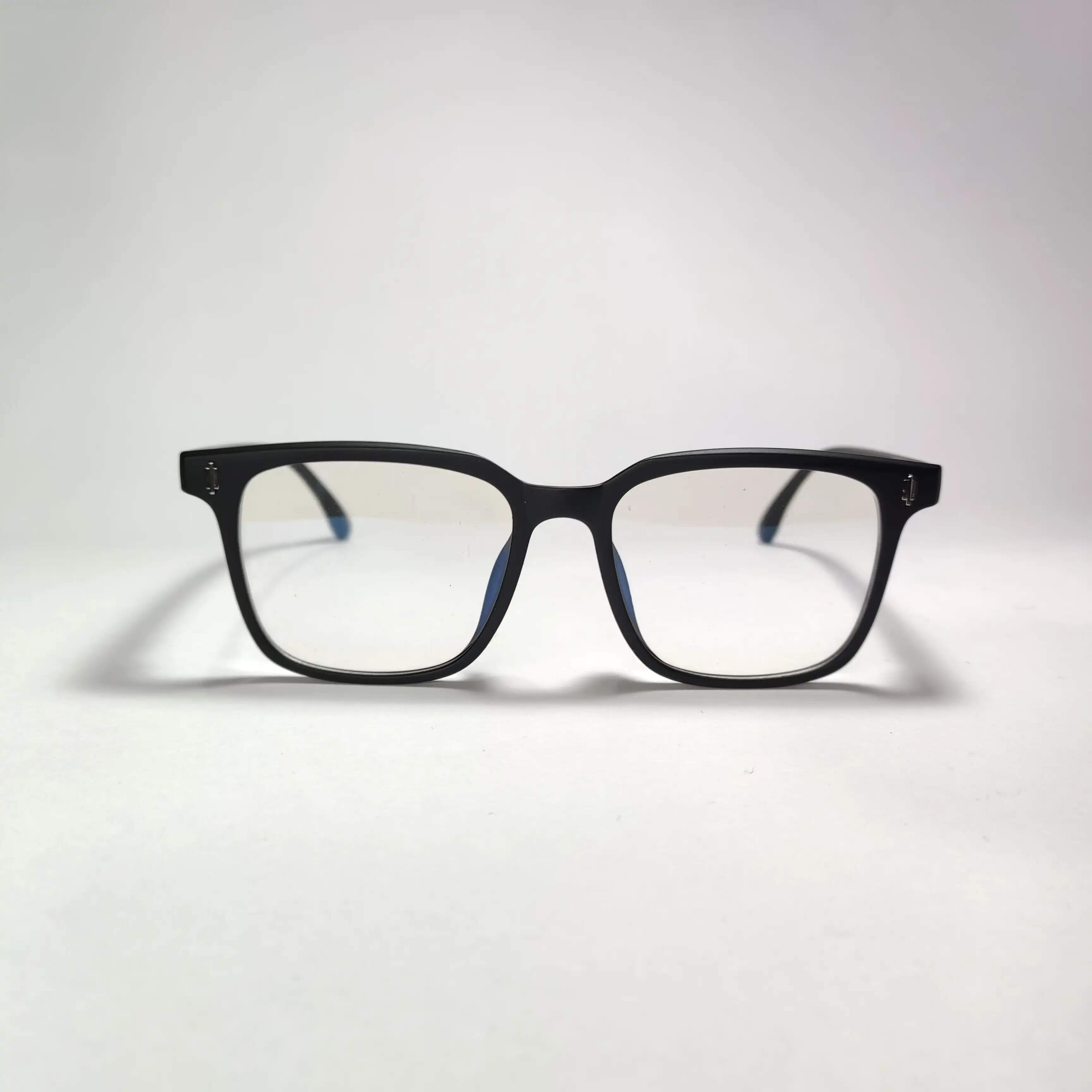 Matte Square frames for Men & Women GE202405