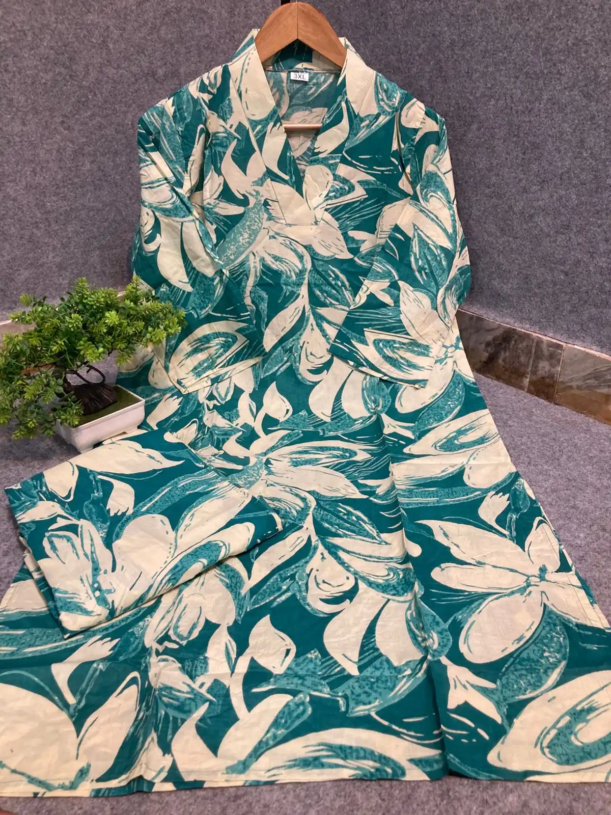 Jaipuri cotton Cambric Kurti pant set